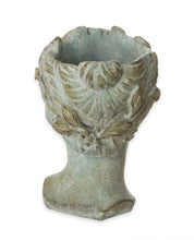 Carica l'immagine nel visualizzatore di Gallery, Busto per piante Valo, ceramica, grigio, H 22 cm, busto di donna, testa di donna, figura per piante