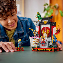 Carica l'immagine nel visualizzatore di Gallery, LEGO Ninjago Display personaggi Ninja – 15° anniversario 71866