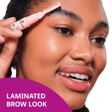 Carica l'immagine nel visualizzatore di Gallery, essence brow lift &amp; freeze fissante sopracciglia lunga durata (7 ml)