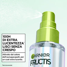 Carica l'immagine nel visualizzatore di Gallery, Garnier Fructis Spray Lisciante, Per Capelli Indisciplinati, Capelli Luminosi e Lisci, Protezione Dall'Umidità e Dal Cal