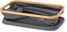 Carica l'immagine nel visualizzatore di Gallery, Brabantia Cesta per panni richiudibile 40L - Cesto impermeabile per il bucato bagnato e asciutto - Cesto per riporre vestiti e biancheria - Maniglie morbide - Accessorio per la casa - Pepper Black