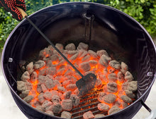 Carica l'immagine nel visualizzatore di Gallery, Onlyfire Grattacenere in Metallo con Manico Lungo 53 cm, Accessorio per Barbecue a Carbonella e Altre Griglie a Carbonel