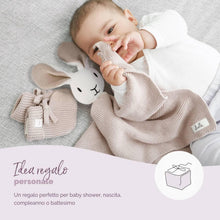 Carica l'immagine nel visualizzatore di Gallery, Livella Doudou coniglio con calzini – 100% cotone biologico per il neonato