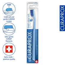 Carica l'immagine nel visualizzatore di Gallery, Curaprox CS 5460 Ultra Soft Spazzolino,Azzurro-Blu, Swiss Made