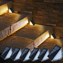 Carica l'immagine nel visualizzatore di Gallery, LED Luci Solari per Esterni, IP67 Impermeabile LED Solare Lampada da Scala Bianca Calda 3000K, Illuminazione Scale per C