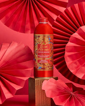 Carica l'immagine nel visualizzatore di Gallery, Tesori d'Oriente - Bagno Crema Fiore del Dragone e Pitaya, Bagnoschiuma dalle Note di Fiori Bianchi, Deterge Delicatamen
