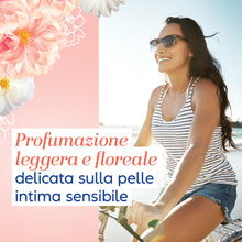 Carica l'immagine nel visualizzatore di Gallery, Vagisil Deodorante Intimo Spray Donna Fiore di Pesco, Delicato, 125 ml