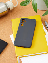 Carica l'immagine nel visualizzatore di Gallery, Samsung Silicone Cover custodia morbida colorata per Galaxy A54 5G, Nero