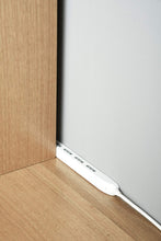 Carica l'immagine nel visualizzatore di Gallery, Electraline 61910 Multipresa Super Slim Salvaspazio 23 mm, 4 Posti Bivalenti 10/16A, Spina 90° 16A, Cavo 1.5 M