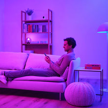 Carica l'immagine nel visualizzatore di Gallery, Trust B22 Lampadina Smart LED Bianca e Multicolore, 2 Pezzi