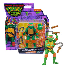 Carica l'immagine nel visualizzatore di Gallery, Giochi Preziosi - Michelangelo Tartarughe Ninja Caos Mutante, Michelangelo in versione Action Figure Base Articolata da 12 cm, Personaggio con Armi da Combattimento, Per Bambini dai 4 anni
