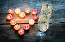 Carica l'immagine nel visualizzatore di Gallery, Lumini Profumate, 60 Unità Tealight Candele Colore Rosso Lumini Aromatiche - Profumo di Frutti di Bosco