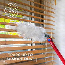 Carica l'immagine nel visualizzatore di Gallery, Vileda Flex&amp;Catch kit catturapolvere con manico lungo e 15 ricambi |Cattura fino a 3 volte più polvere rispetto ai piumini tradizionali | Manico estensibile fino a 93cm | Gancio per fissare il piumino