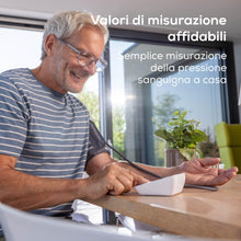 Carica l'immagine nel visualizzatore di Gallery, Beurer BM 27 Misuratore di pressione da braccio con controllo posizione bracciale, clinicamente validato, bracciale 22-4