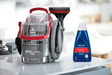 Carica l'immagine nel visualizzatore di Gallery, BISSELL Spot &amp; Stain Pro Oxy Soluzione Detergente 1L 20383