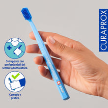Carica l'immagine nel visualizzatore di Gallery, Curaprox CS 5460 Ultra Soft Spazzolino,Azzurro-Blu, Swiss Made