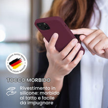 Carica l'immagine nel visualizzatore di Gallery, kwmobile Cover per iPhone 13 Custodia - Back Case per Smartphone in Silicone TPU - Protezione Gommata - rosso fulvo