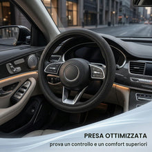 Carica l'immagine nel visualizzatore di Gallery, Coprivolante Auto Universale in Pelle Elastica, Copri Volante per Auto Antiscivolo e Traspirante, Accessori Interni per 
