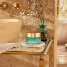 Carica l'immagine nel visualizzatore di Gallery, RITUALS Scrub Corpo The Ritual of Karma – Con fiore di loto, tè bianco e sali e minerali marini, esfoliante con 94% di i