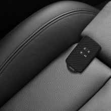 Carica l'immagine nel visualizzatore di Gallery, kwmobile Custodia Compatibile con Renault Smart Key 4 Tasti (Keyless Go) - Cover Chiavi Auto Protezione Copri Telecomand