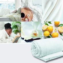 Carica l'immagine nel visualizzatore di Gallery, Yankee Candle Car Jar Ultimate Profumatore per auto | Soft Blanket | Dura fino a 4 settimane