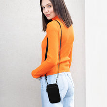 Carica l'immagine nel visualizzatore di Gallery, kwmobile Custodia Neoprene con Zip per Smartphone XL - 6,7/6,8" - Portacellulare a Tracolla - Porta Cellulare da Collo U