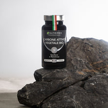 Carica l'immagine nel visualizzatore di Gallery, Carbone Vegetale Per Gonfiore Pancia I Biologico | 60 Capsule | Nutrimea