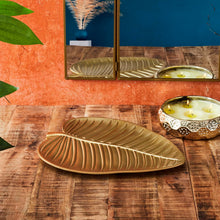 Carica l'immagine nel visualizzatore di Gallery, HOME DECO FACTORY Svuotatasche Foglia Dorata Chiavi e Gioielli Oro