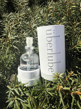 Carica l'immagine nel visualizzatore di Gallery, Lubrificante Intimo Überlube Luxury | Lubrificante al Silicone Naturale con Vitamina E Latex-Safe | Inodore, Insapore, Z