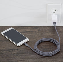 Carica l'immagine nel visualizzatore di Gallery, Amazon Basics Cavo da USB 2.0 USB-A a Micro USB, in nylon a doppio intreccio , 3 m,Grigio scuro