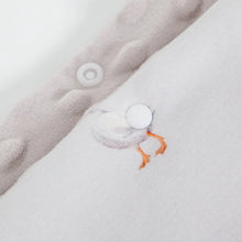 Carica l'immagine nel visualizzatore di Gallery, Coperta Seggiolino Auto 90x90cm con Cappuccio, Inverno