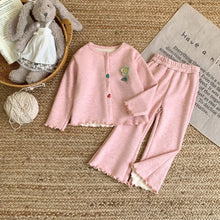 Carica l'immagine nel visualizzatore di Gallery, Bear Leader Versione coreana Set da ragazza in tinta unita Primavera e autunno Nuovo cardigan con decorazione floreale 3