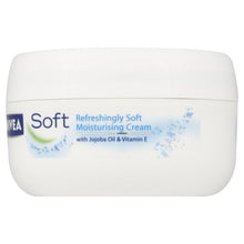 Carica l'immagine nel visualizzatore di Gallery, Nivea Soft Crema Idratante Multiuso, 300 ml 300 (Confezione da 1)