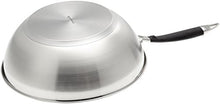 Carica l'immagine nel visualizzatore di Gallery, AmazonBasics - Padella da wok in acciaio INOX, 28 cm