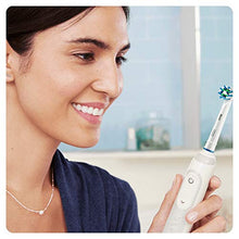 Carica l'immagine nel visualizzatore di Gallery, Oral-B Cross Action, Testine, 4 Pezzi 4, Blu