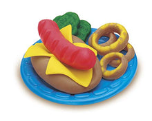Carica l'immagine nel visualizzatore di Gallery, Play-Doh-B5521EU6 Play-Doh Kitchen Creations Il Burger Set, Colore,...