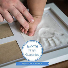 Carica l'immagine nel visualizzatore di Gallery, Bubzi Co Cornice con impronta bimbo in argilla – Kit portafoto impronta...
