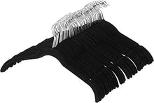 Carica l'immagine nel visualizzatore di Gallery, AmazonBasics - Gruccia in velluto per abiti e camicie, 50 50 pezzi, Nero