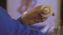 Carica l'immagine nel visualizzatore di Gallery, Philips LivingColors IRIS Lampada da Tavolo LED, E27, 10 W, Bianco - Ilgrandebazar
