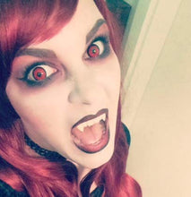 Carica l'immagine nel visualizzatore di Gallery, Lenti a contatto colorate"Devil" + capsule di sangue finto + portalenti per... - Ilgrandebazar