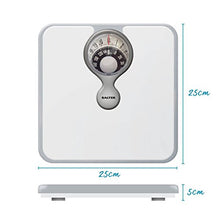 Carica l'immagine nel visualizzatore di Gallery, Salter 484 WHKR Bilancia Pesapersone Analogica Compatta, Argento/Bianco Bianco