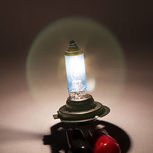 Carica l'immagine nel visualizzatore di Gallery, AGPTEK 2 Pezzi Lampadine H7 per fari Anteriori sia Auto che Moto 12 V /...