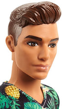 Carica l'immagine nel visualizzatore di Gallery, Barbie- Ken Fashionistas T-Shirt Look Tropicale, Uno Stile da Collezionare,... - Ilgrandebazar