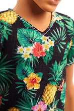 Carica l'immagine nel visualizzatore di Gallery, Barbie- Ken Fashionistas T-Shirt Look Tropicale, Uno Stile da Collezionare,... - Ilgrandebazar