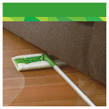 Carica l'immagine nel visualizzatore di Gallery, Swiffer Starter Kit XXL – Scopa con Manico e 8 Panni Ricambio