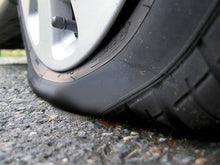 Carica l'immagine nel visualizzatore di Gallery, Mafra, Quick, Gonfia e Ripara le Gomme Forate di Auto e Moto, Adatto a...