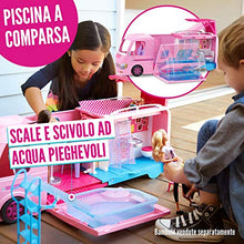 Carica l'immagine nel visualizzatore di Gallery, Barbie FBR34 Camper dei Sogni per Bambole con Piscina, Bagno, Cucina e Tanti... - Ilgrandebazar