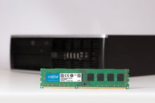 Carica l'immagine nel visualizzatore di Gallery, Crucial CT102464BD160B Memoria da 8 GB, DDR3L, 1600 MT/s, 8 Verde - Ilgrandebazar
