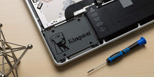 Carica l'immagine nel visualizzatore di Gallery, Kingston SSD A400, 240 GB Drive a Stato Solido, 2.5", SATA 3 240 GB, Nero - Ilgrandebazar