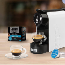 Carica l'immagine nel visualizzatore di Gallery, Bialetti Gioia, Macchina Caffè Espresso per Capsule in Alluminio, Supercompatta, Serbatoio 500 ml, Bianco